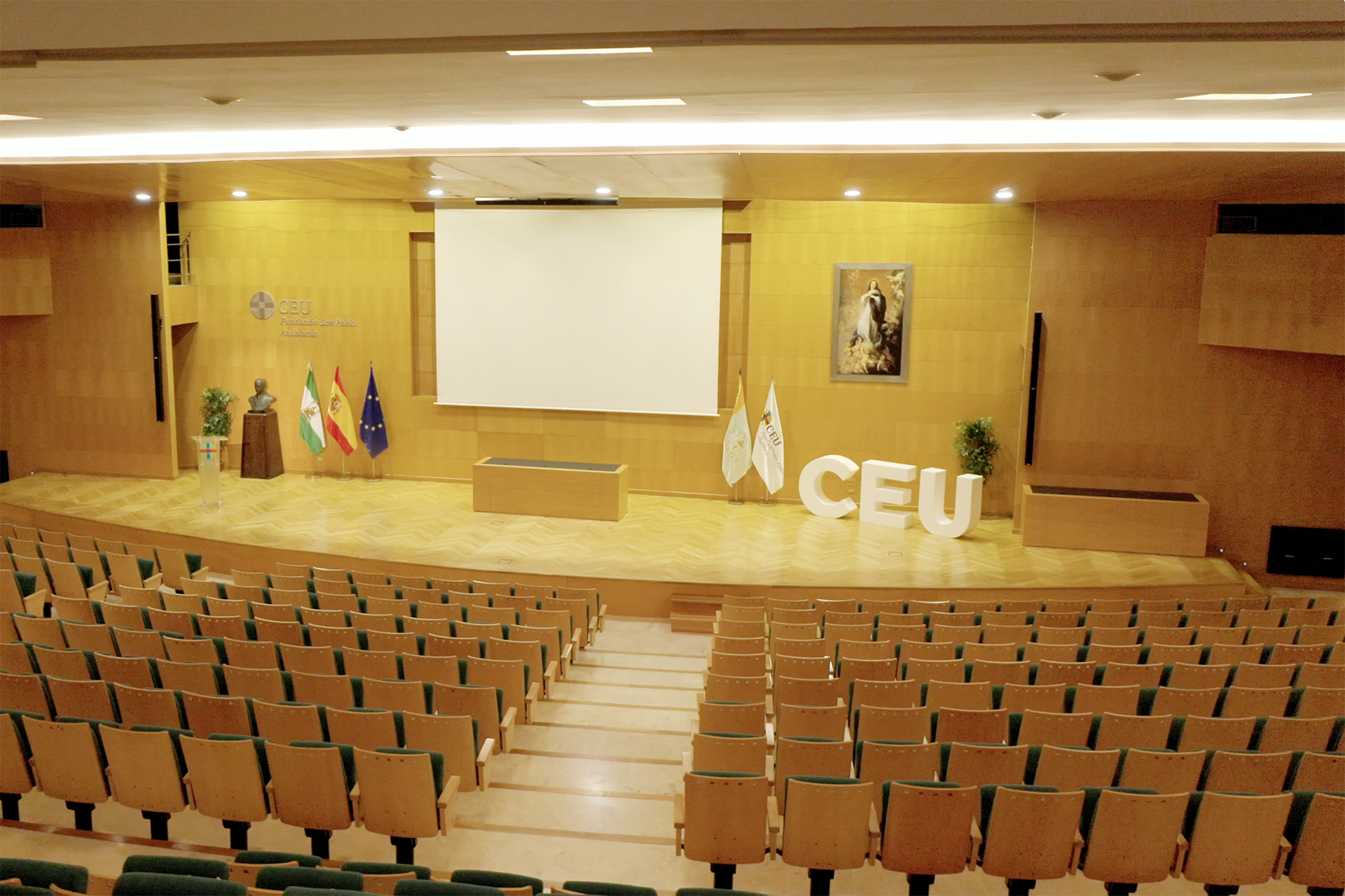 Salón de Actos edificio CEU Andalucía